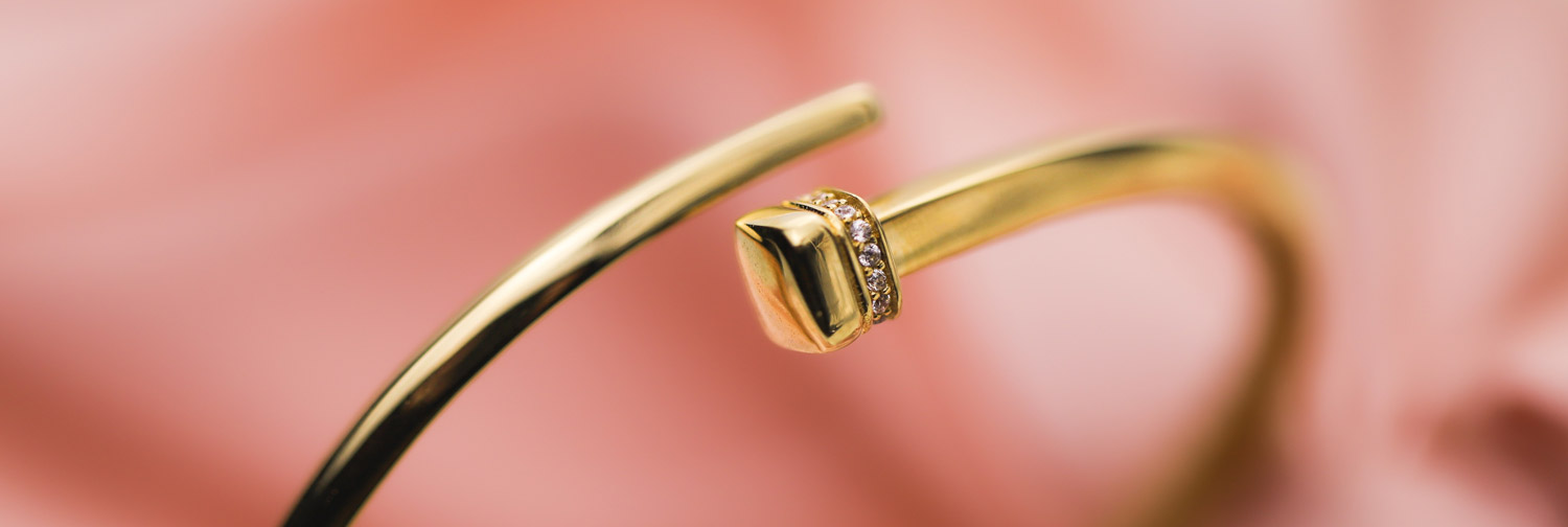 Diamond & Jewellery Diamond & Jewellery